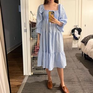 Midi puff sleeve dress